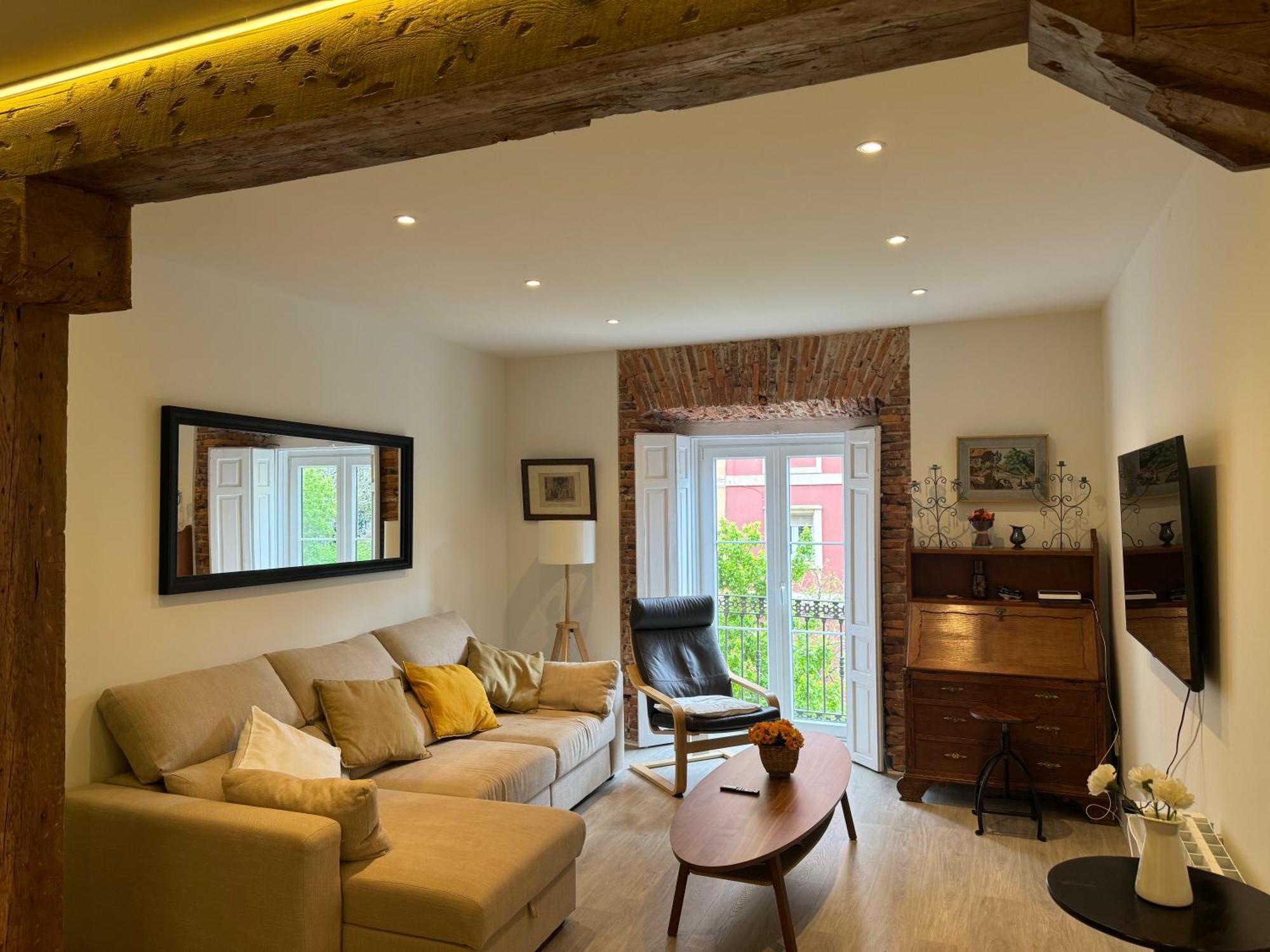 Apartamento Moderno Y Luminoso Apto En La Bahia De *